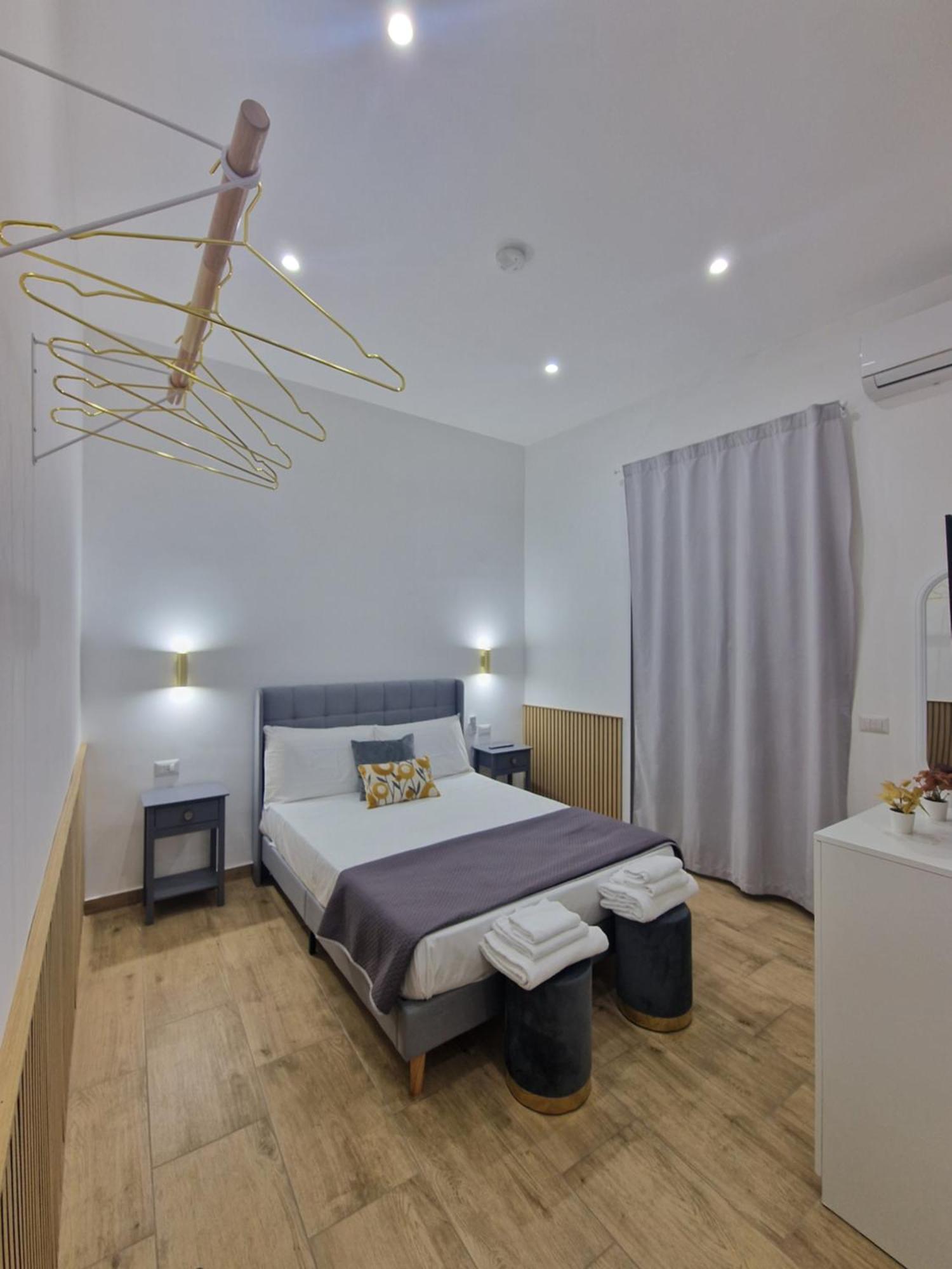 Ventre Luxury Rooms Naples Extérieur photo